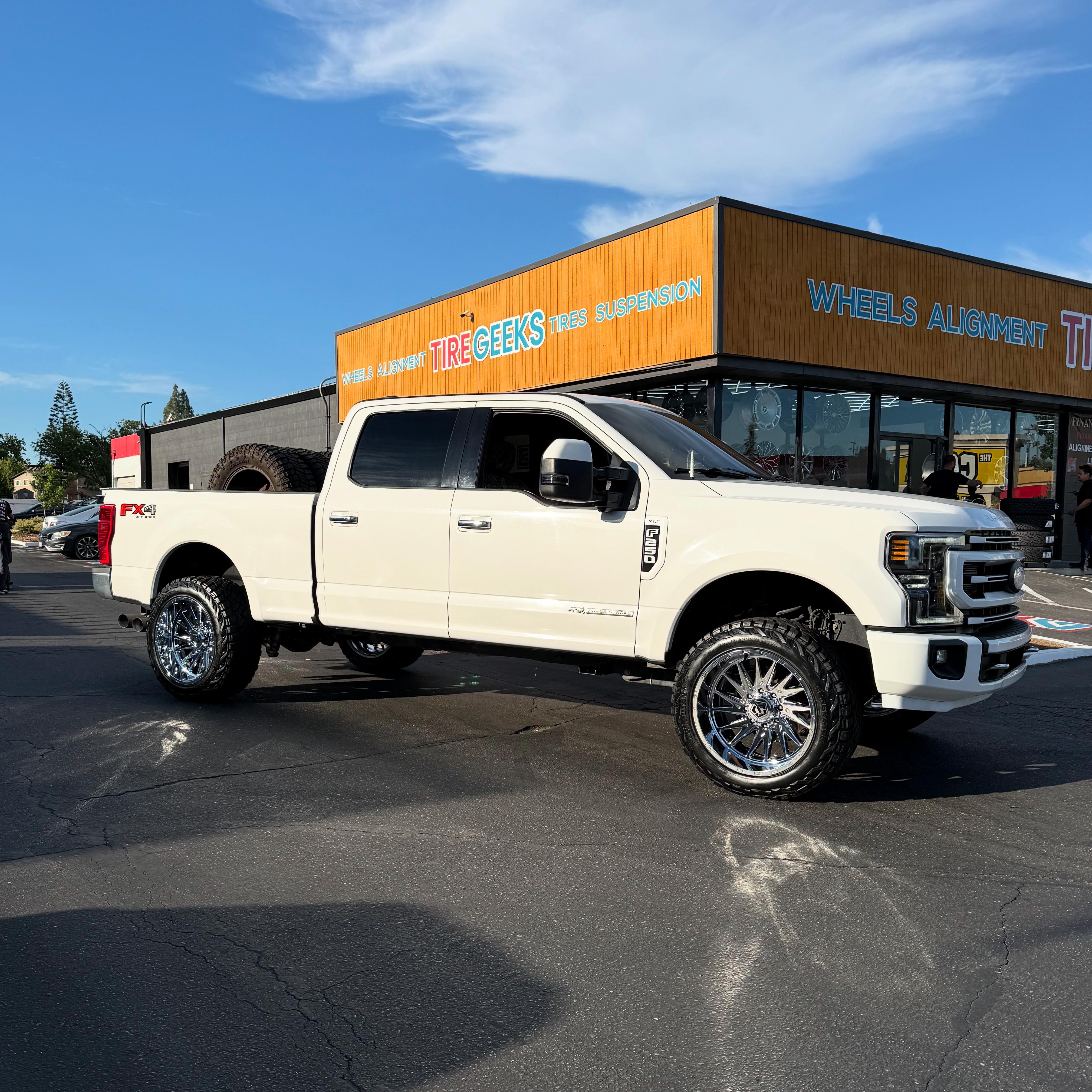 Ford F-250 FX4